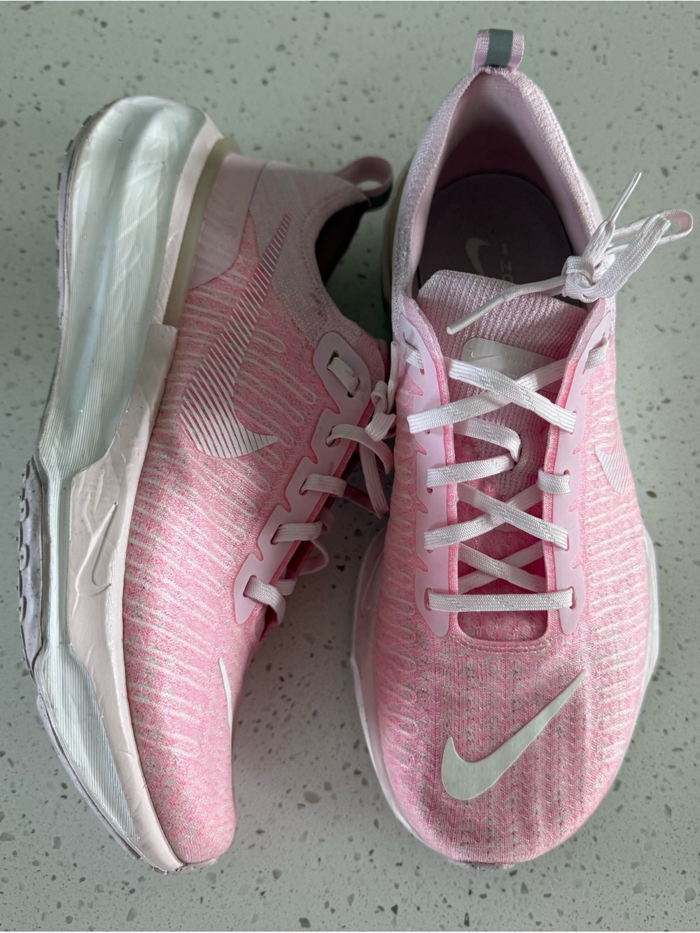 Nike Invincible 3 Pink Foam Pink Women’s 10 Max Cushion ZoomX Sneakers Shoes